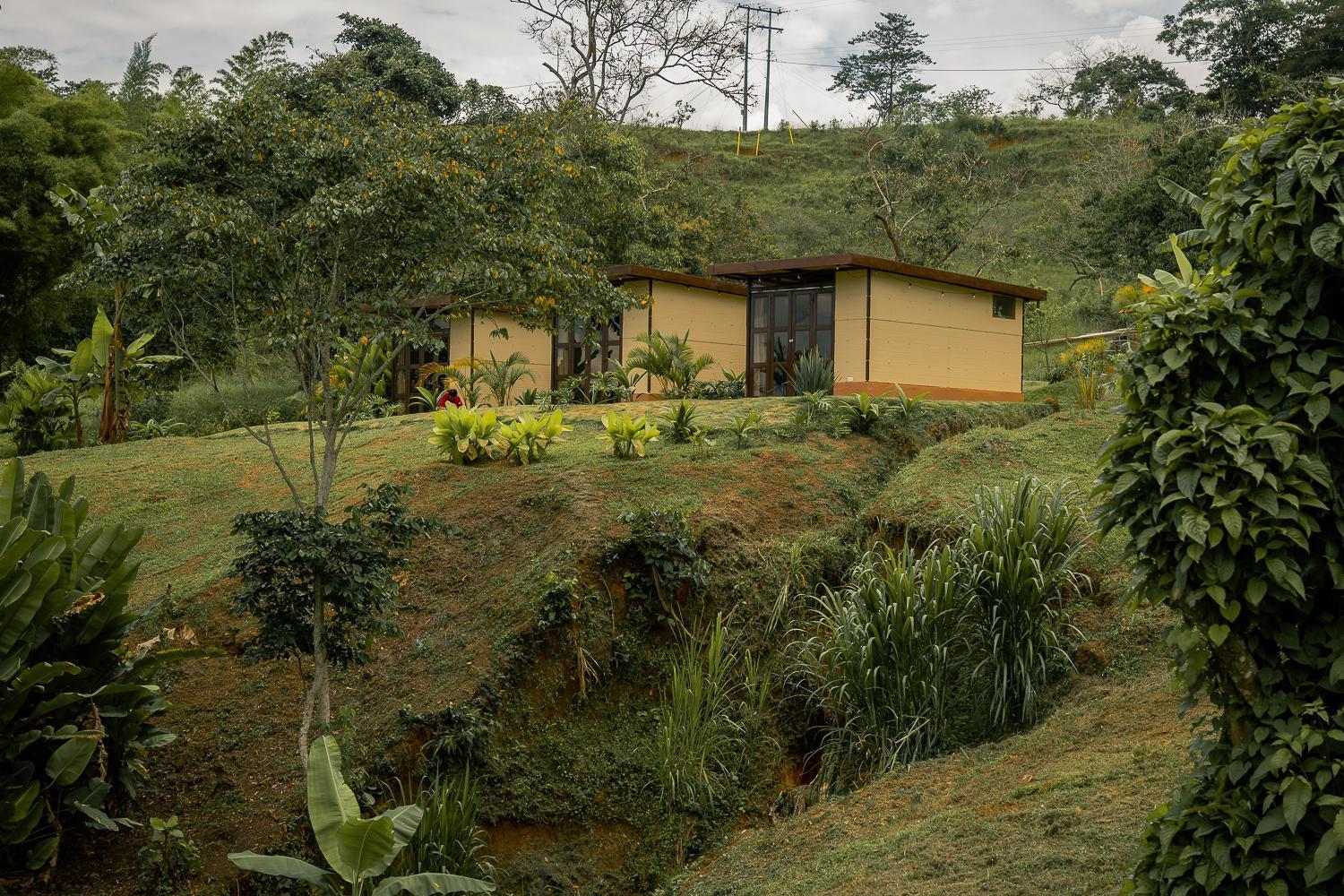 Adama Biohotel Calima Exterior photo